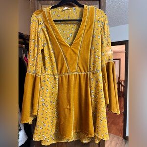 POL Mustard Yellow Floral Top with Bell Sleeves